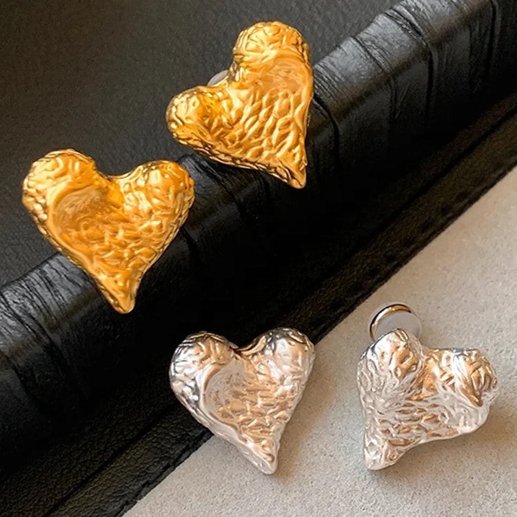 The Hot Brass Plated Metal Irregular Frosted Heart-Shaped Earrings for Women Gift Jewelry Custom Design