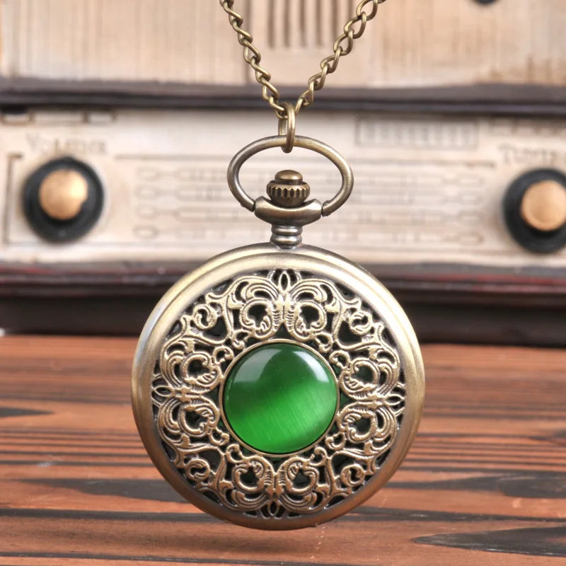 New Vintage Pocket Watches Green Crystal Emeral Design Quartz Pocket Watches Necklace Chain for Mens Womens Fob Clock