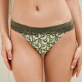 Ladymate ODM/OEM Tanga De Encaje Floral Para Mujer Fabric Allover Print Contrast Lace Thongs Transparent Women's Lace Panties