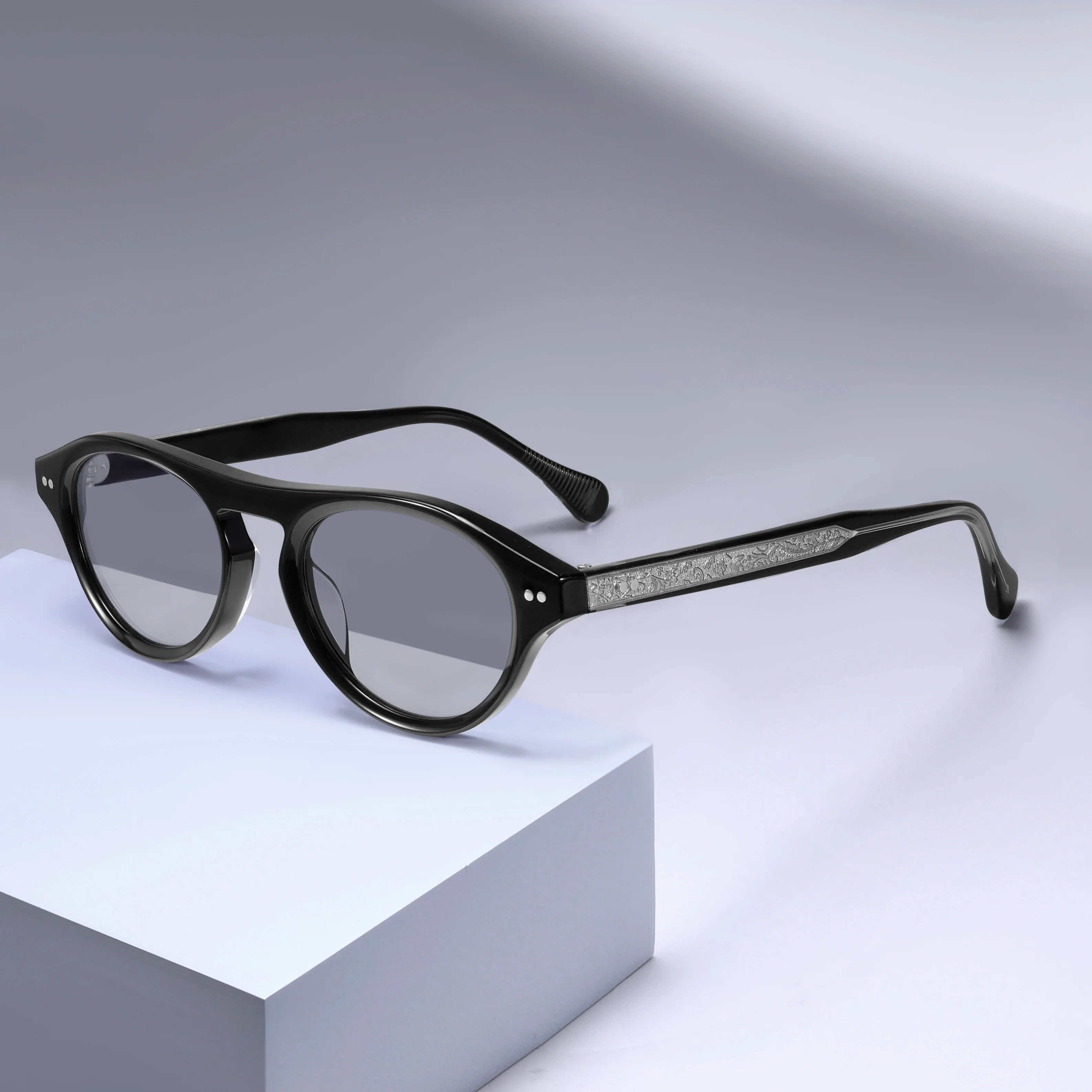 Trendy Oval Ladies Rivet Retro Black Acetate Sunglasses Customizable Logo Low MOQ Vintage Style Acetate Sun Glasses for Women