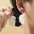 New Shell Petal Fashionable Elegant Versatile Tassel Earrings Unique Light Luxury Niche Style Earring