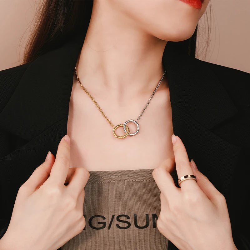 Fashion Women Jewelry Stainless Steel Hollow Out Double Circle Interlocking Pendant Necklace