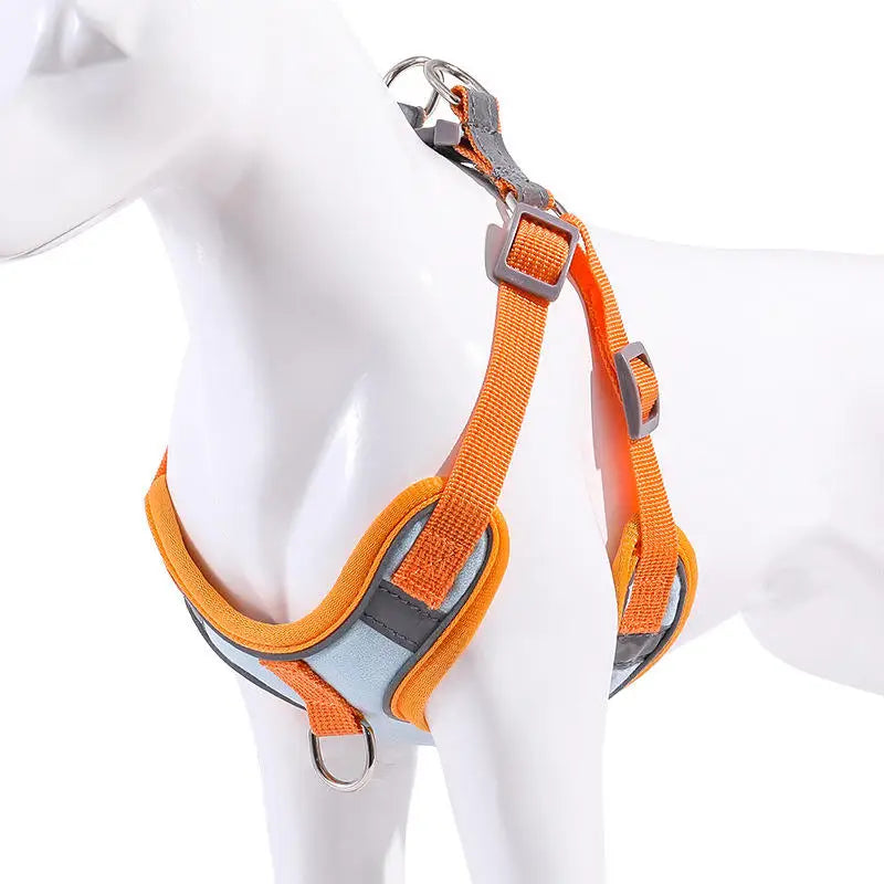 Wholesale Reflective No Pull Front Clip Dog Walking Harness Adjustable Dog Harness and Leash Set for Large Dogs