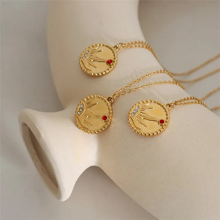 Wholesale New Style Women Fashion Accessories Dainty Titanium Steel Round Plate Zircon Inlaid O-Chain Geometric Type Necklace