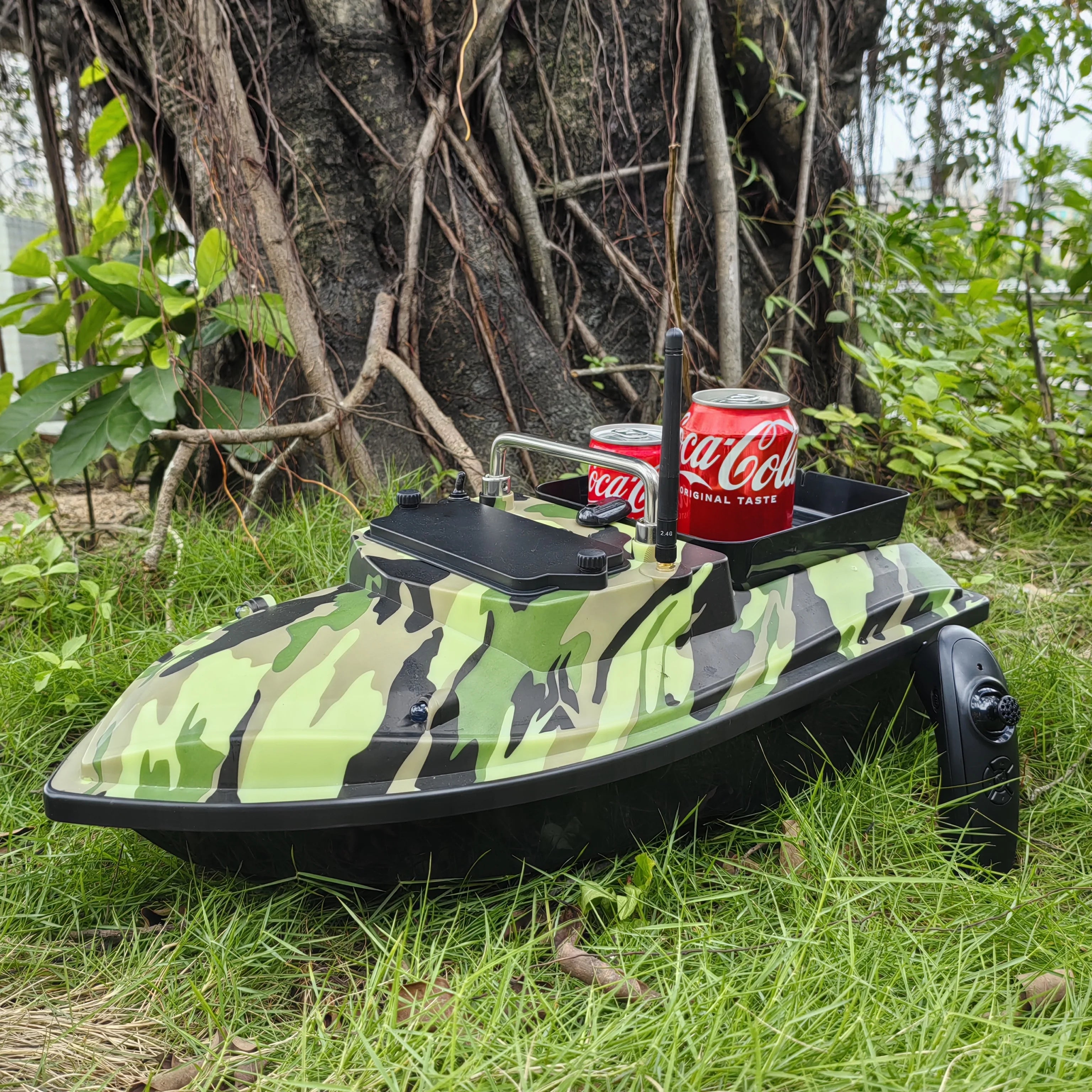 Camo Green V050 Small Boats for Fishing Bait Boat Fish Finder for Boats 500M Dual Hoopers One Key Cruise Dual Hoopers LED Lights
