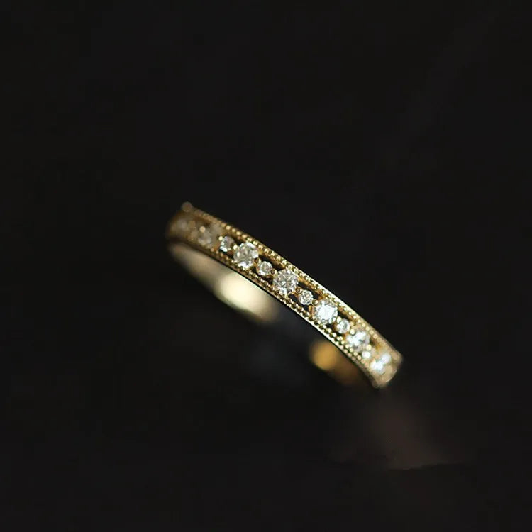 Women's Slim Crystal Simple Ring Wedding Dainty Zirconia Finger Rings for Women Anti Allergies Jewelry Wedding Rings