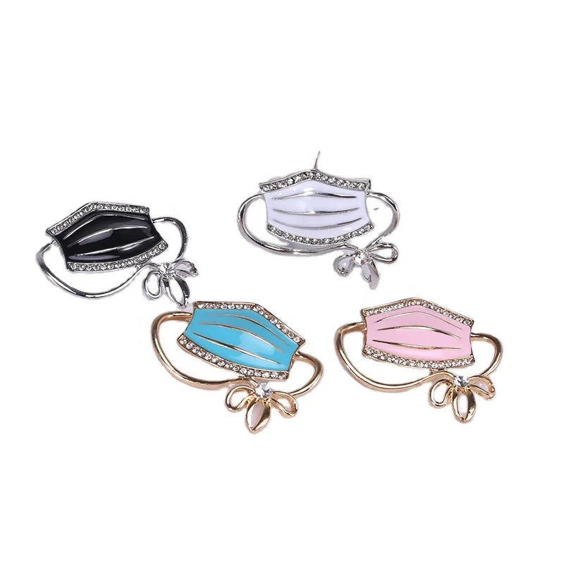 Hot Sale Enamel Nurse Brooch Pins Mask-Shape Brooch Lapel Pins (4 Colors Available)