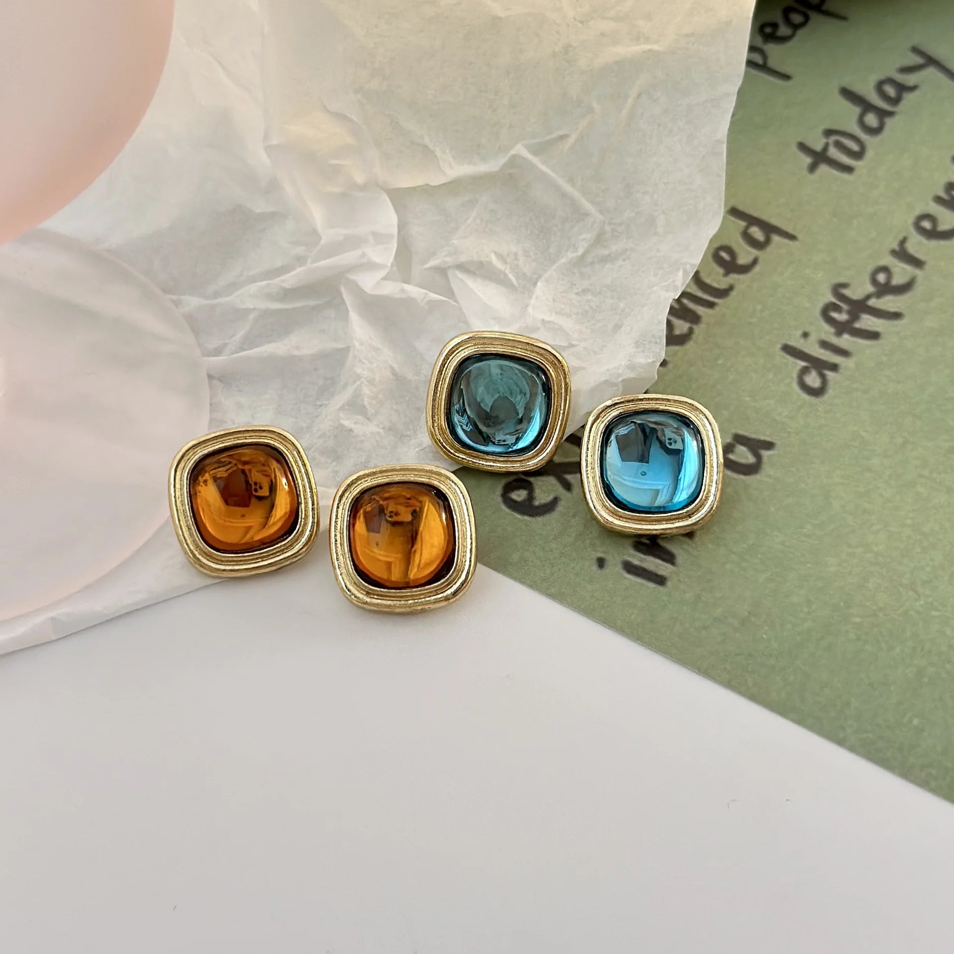 Vintage French Romantic Luxury Earring Colored Glass Elegant Topaz Square Resin Blue Crystal Alloy Stud Earrings Gift for Women