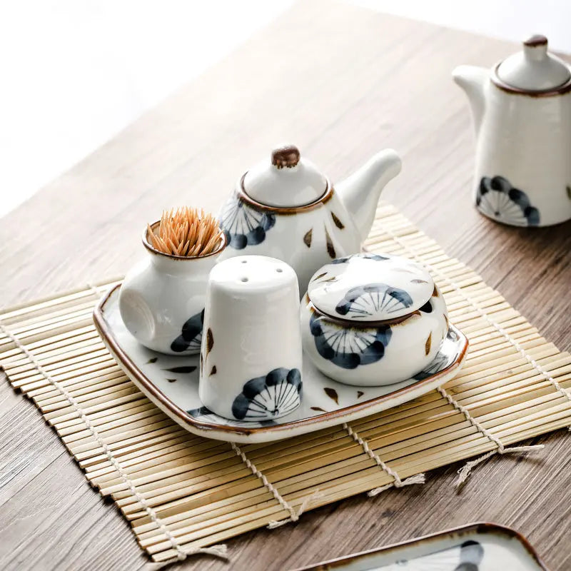 Japanese Restaurant Used Kitchenware Salt and Pepper Shakers Oil Vinegar Bottle Set Ceramic Spice Jars Set