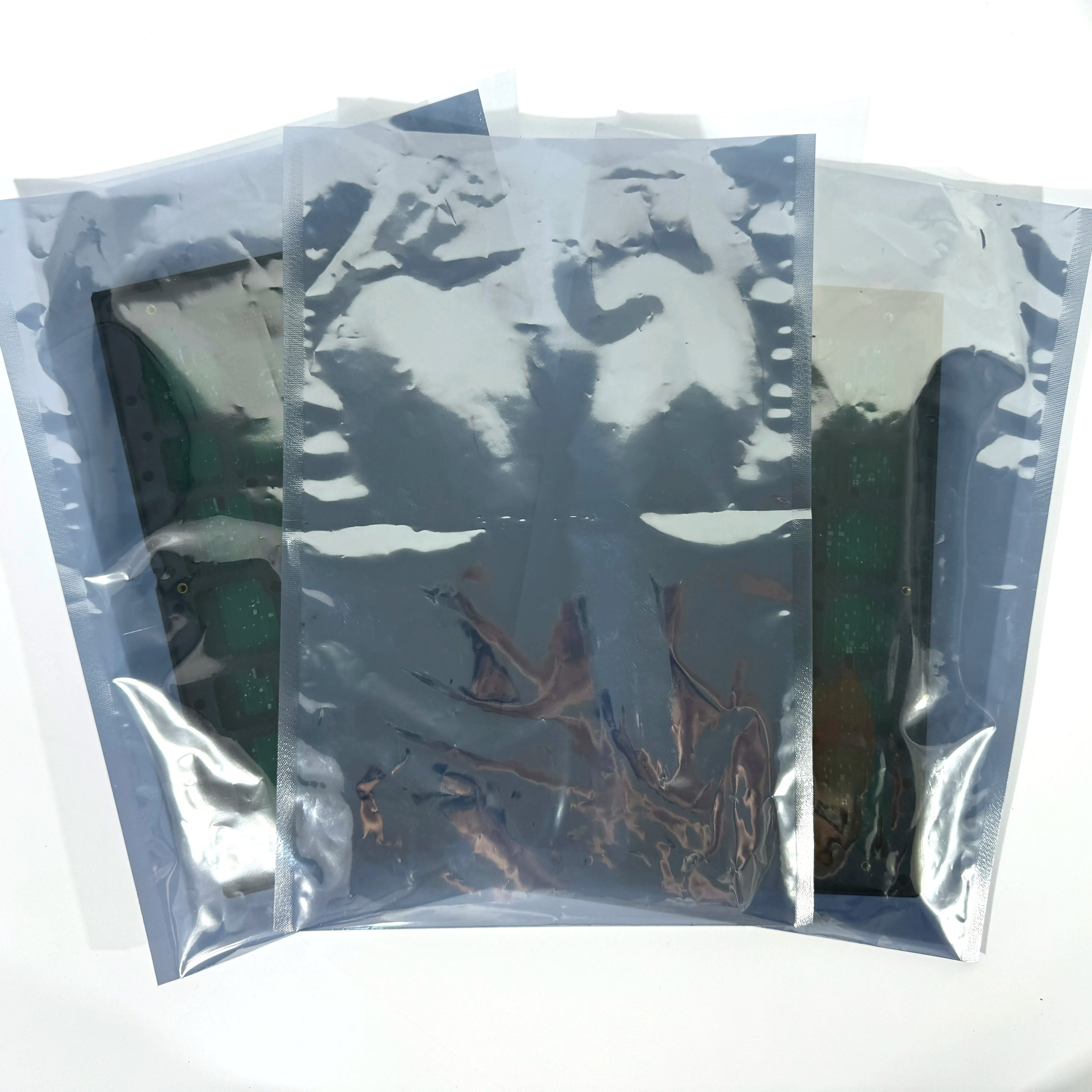 Custom Soft Cling Wrap PET+PE Anti-Static Barrier Bottom Gusset T-Shirt Bag for Electronics & Shoe Packaging CPP Plastic Type