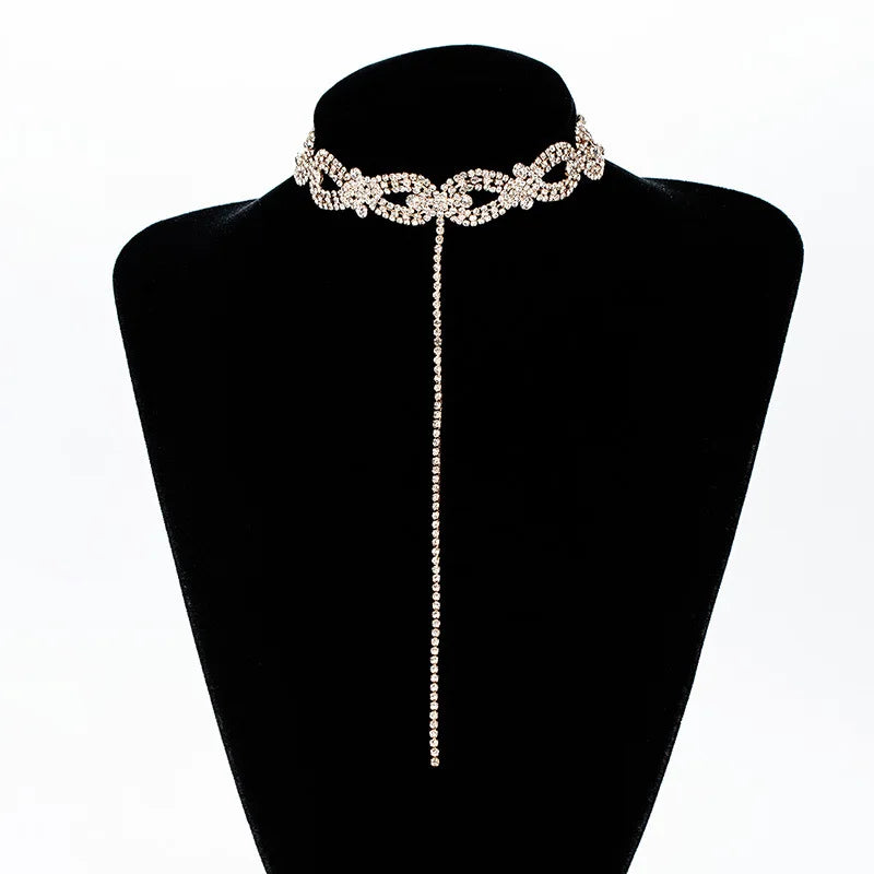 Fancy Gold-Plated Infinity Shape Necklace with Long Drop Chain Rhinestone Chokers for Women for Party or Romantic Gift