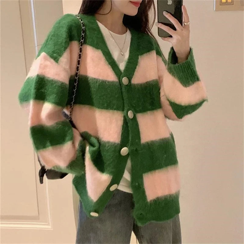 OEM/ODM Custom Style Soft Green Pink Plush Sweater Coat for Women Striped Knitted Button Cardigan Casual Winter Logo on Front