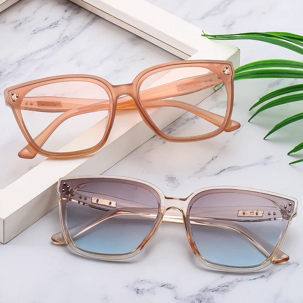2024 Women's Square Sunglasses Retro Shades Green/Champagne/Tea PC Frame Wholesale Eyewear for Men Women's Ins Trendy Sun Glass