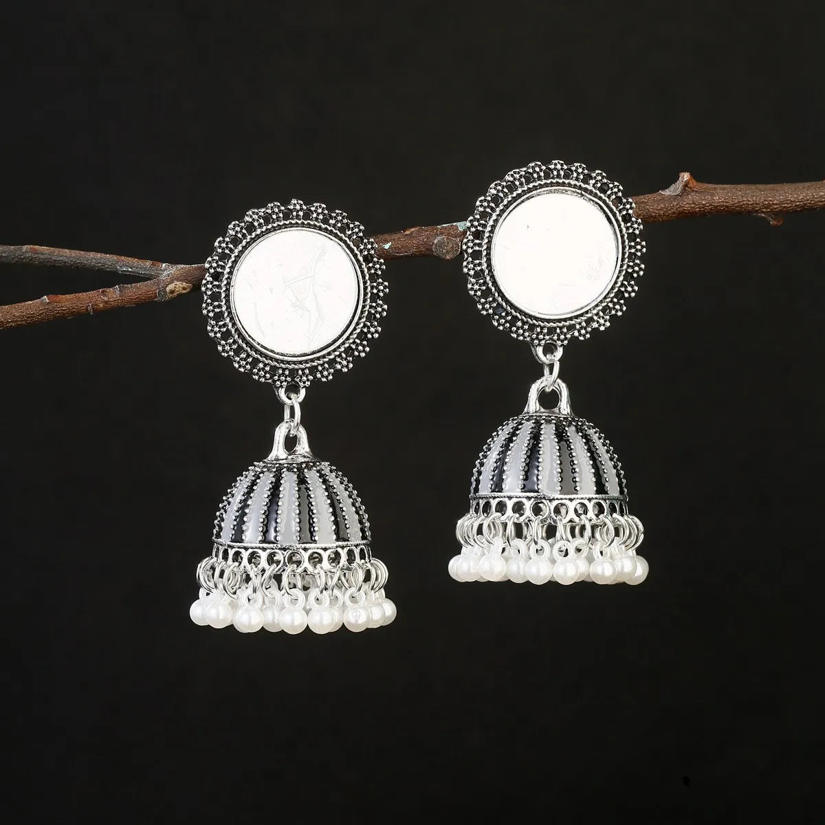 Ethnic Women's Pink Bells Tassel Earrings Classic Palace Dripping Oil Silver Color Round Mirror Drop Earrings Orecchini