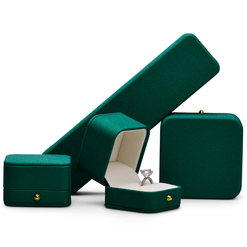 Fanxi Luxury Custom Logo Green PU Leather Jewelry Packaging Box for Ring Pedant Bangle Necklace