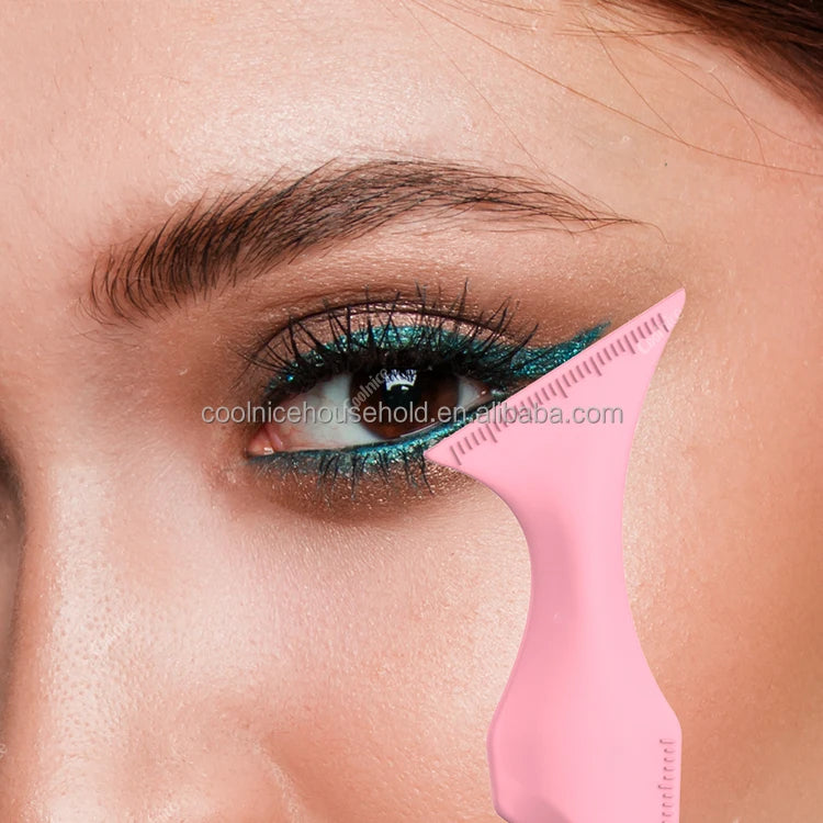 2022 Beginners Quick Makeup Tools Beauty Ruler Mascara Lazy Eyeliner Aid Silicone Eye Line Guide Cosmetic Tool for Women