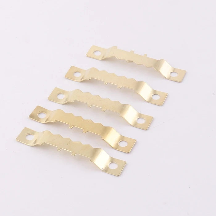 Factory Wholesale Small Metal Picture Sawtooth Hanger Hook for Photo Frame Accessories