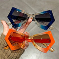 Wholesale Top Quality Sun Glasses for Ladies Weird Sun Glasses Butterfly Shape Custom logo Woman Sunglasses