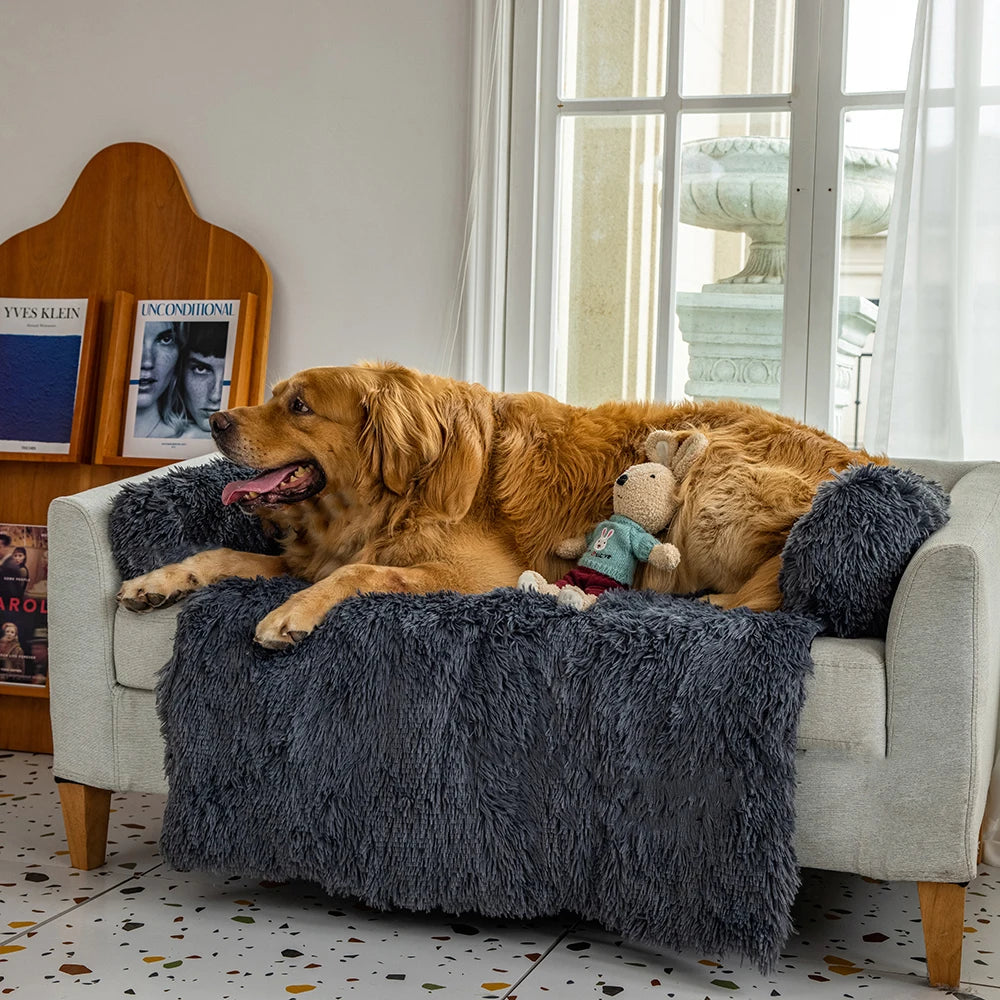 ZMaker Wholesale Custom Luxury Dog Sofa Large Dog Beds Faux Fur Dog Bed Washable with Nonskid Bottom