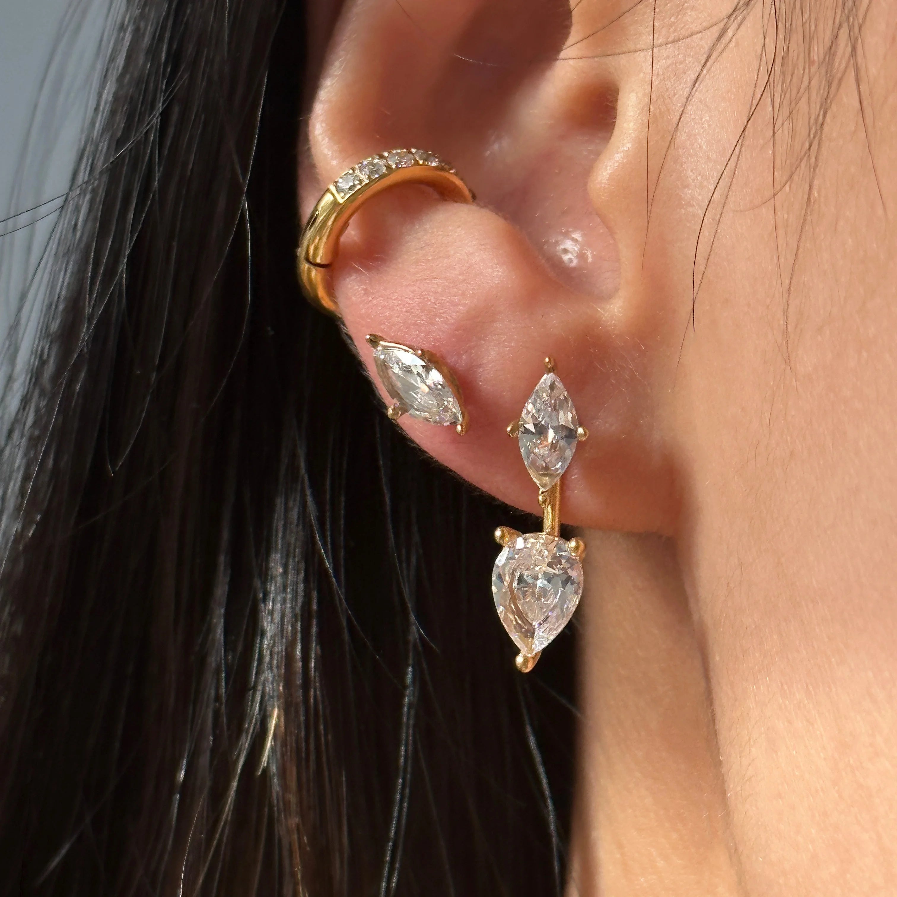 2025 Dazan HOT 18k Gold Plated Unique Hypoallergenic Stainless Steel 5A Zircon Daily Dainty Separation Design Earrings Women