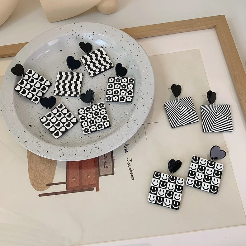 Vintage Fashions Square Black White Smile Flower Clay Clay Buffalo Studs Heart Drop Dangle Checkered Pattern Studded Earrings