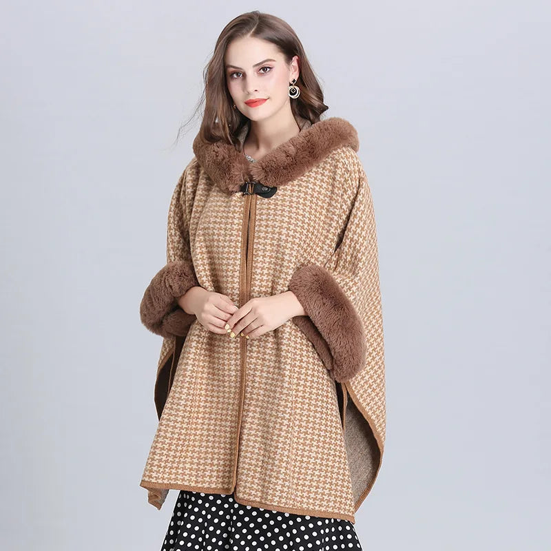 Jtfur Custom Winter Warm Fashion Raccoon Fur Trim Fur Collar Half Sleeve Shawl Knit Elegant Woman Wool Coat
