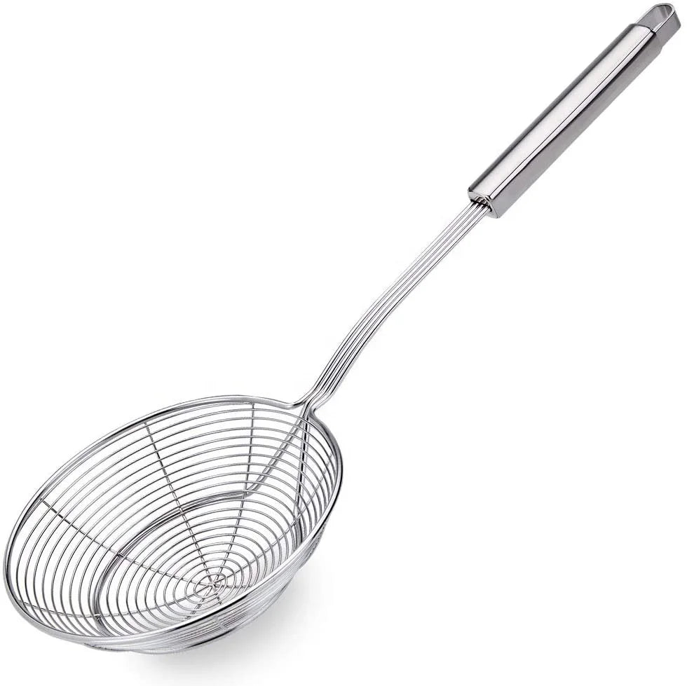 Factory Stainless Steel Fine Mesh Ladle Sieve Colander Kitchen Tools for Home for Tea Coffee Hot Pot Durable Metal Material
