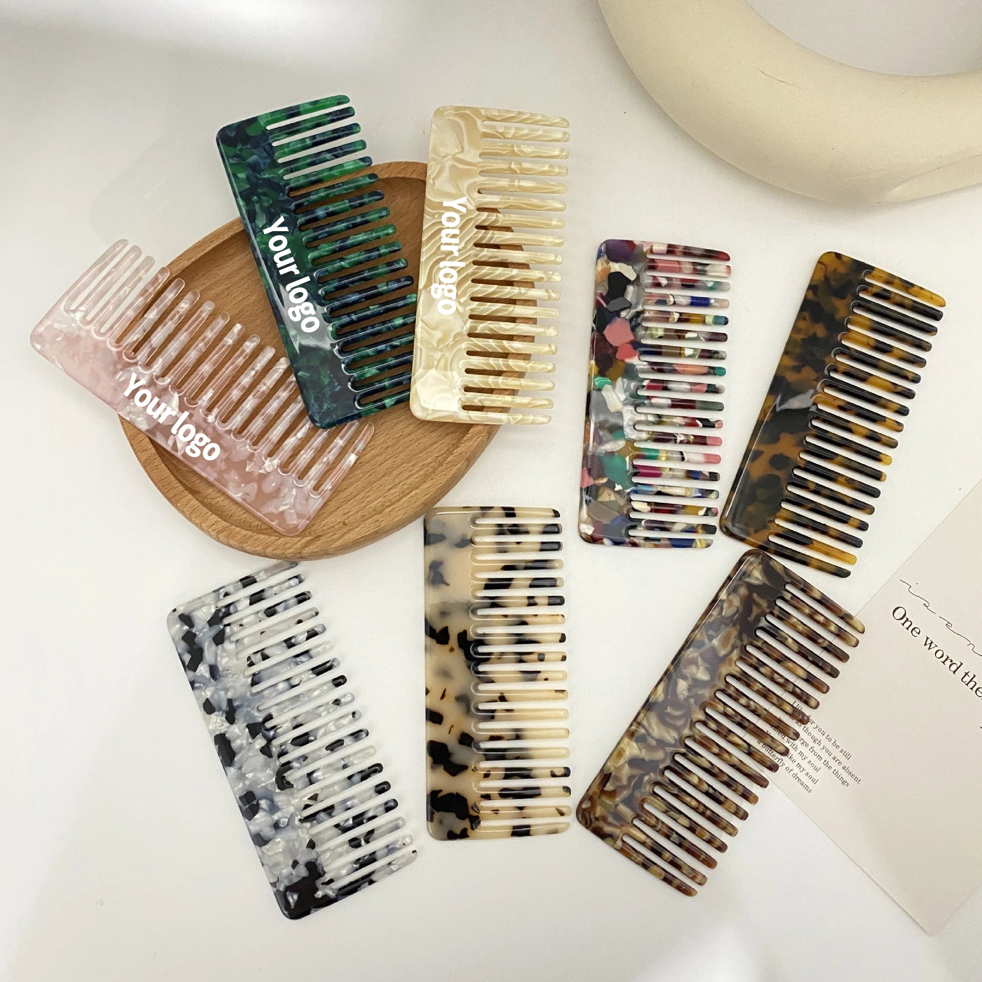 ZiTeng Europe America Korea Fashion Hair Combs Elegant Anti-Static Acetic Acid Plate with Wide Ins Teeth Cute Color and Design