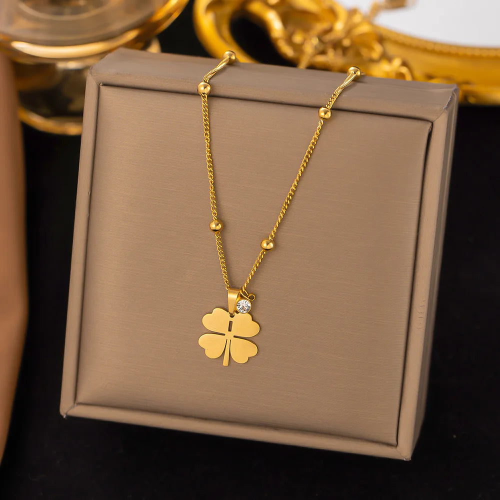 New Arrival Stainless Steel Flour Clover Leaf Pendant Necklace Tarnish Free Gold Necklace for Women