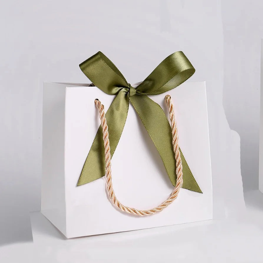 Luxury 14x6x12cm Personalised White Gift Kraft Paper Candy Bags with Ribbon Bow Small Shopping & Jewelry Package