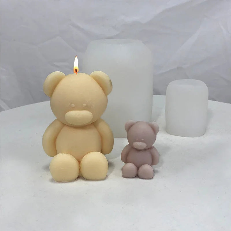Early Riser Sitting Bear Candle Mold Sitting Bear Silicone Mold Garden Ornaments Scented Candle Home Decor Folk Crafts Cake Tool