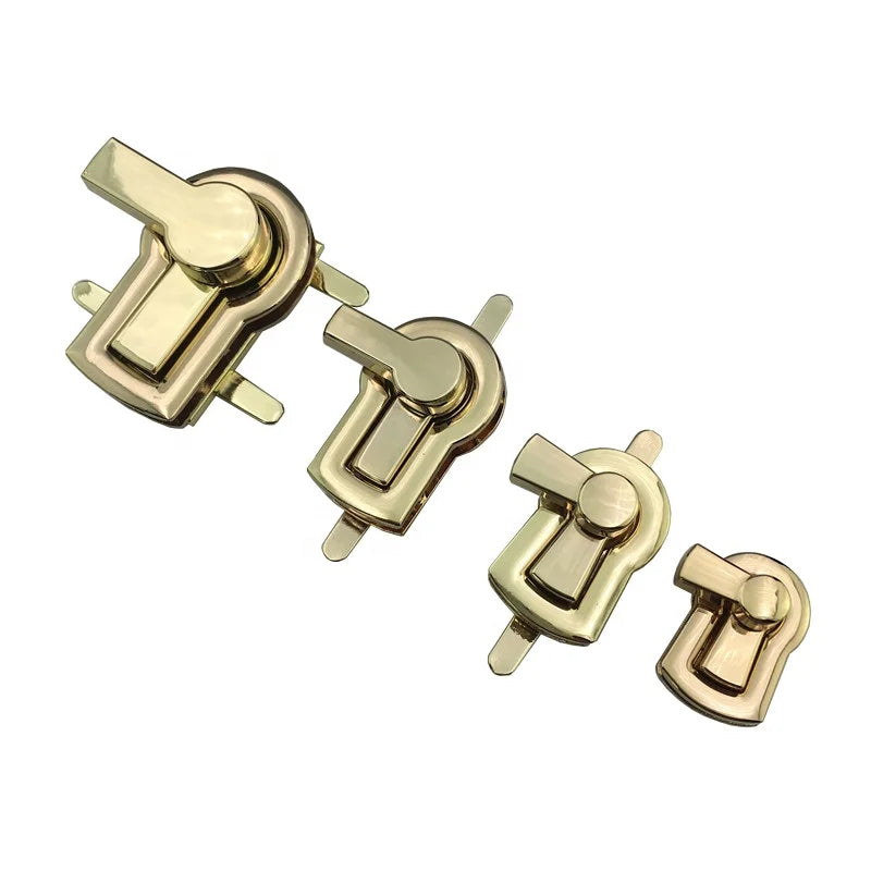 QIFENG factory China supply hot sale metal handmade labels lock for bags and twist lock for bag F2317#