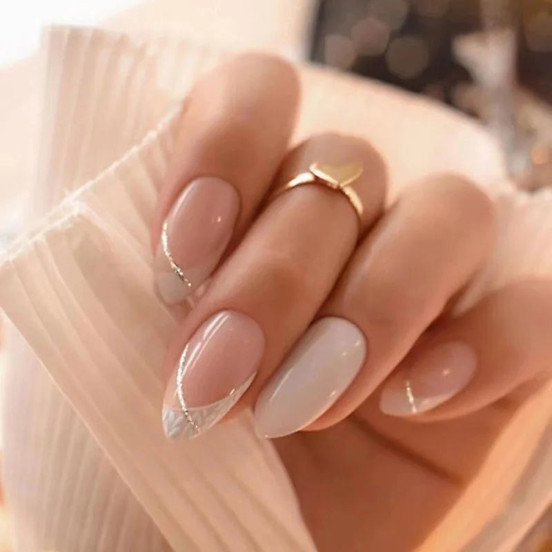 Short French Nail ABS Gel Black Tips Gold Glitter Angle Decorated Full Cover Natural Fake Nails for Women with Adhesive Tabs