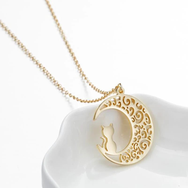Wholesale Non Tarnish 18 Gold Silver Plated Stainless Steel Lucky Cat Moon Pendant Necklace Jewelry for Women