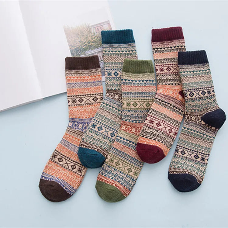Autumn Winter New Style Retro Design Man's Thick Socks Warm Strip Wool Socks