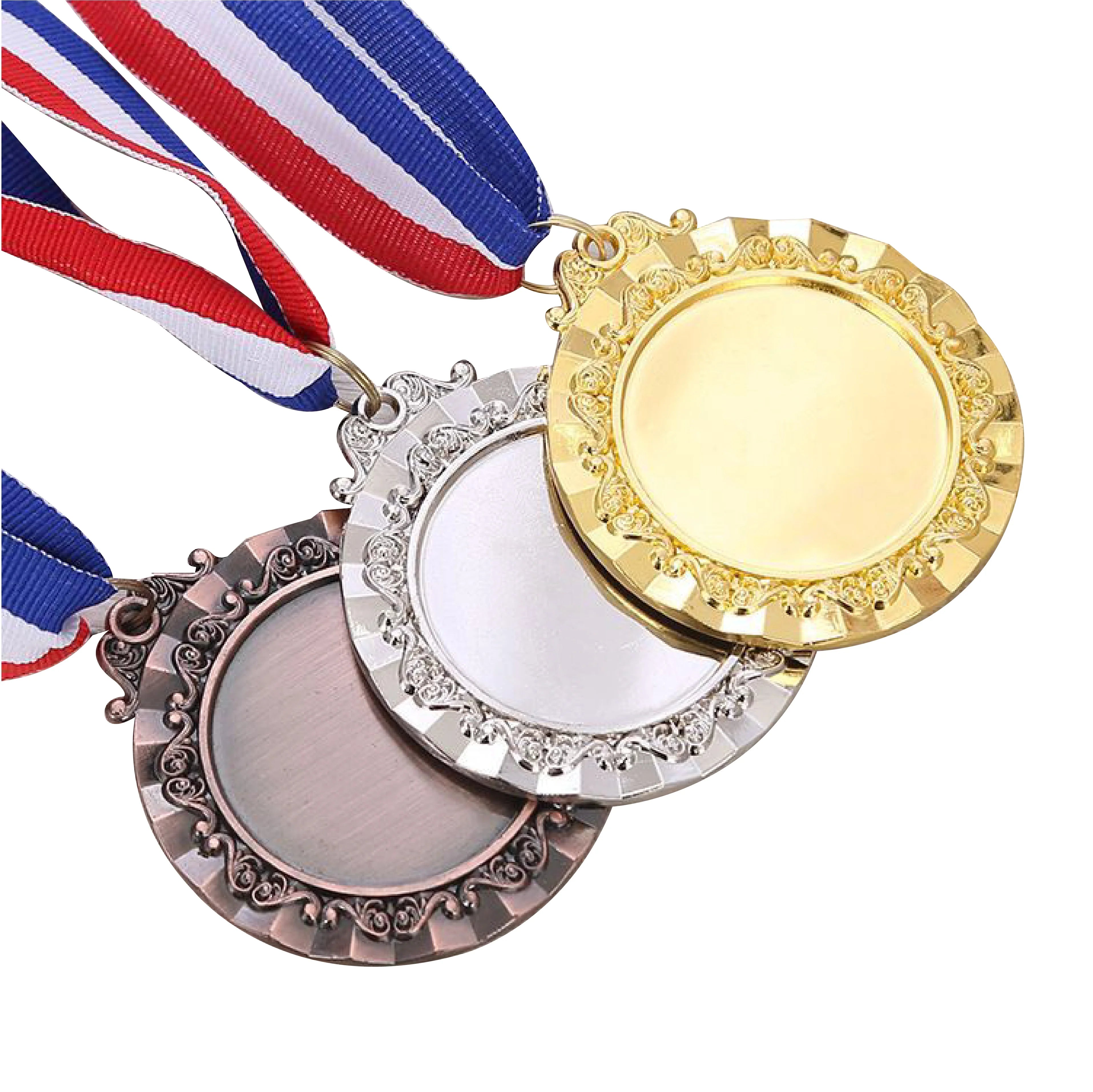 Wholesale Custom Design Personalized Modern Antique Zinc Alloy Gold-Plated 3D Sport Medal Marathon Souvenir Festive Celebrations