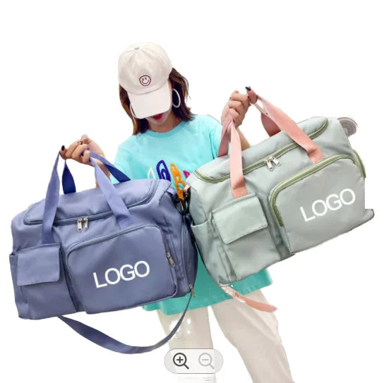 Custom Logo Outdoor Travel Gym Bag for Women Portable for Pink Nylon Duffel with Zipper Closure Waterproof Yoga Overnight Bag