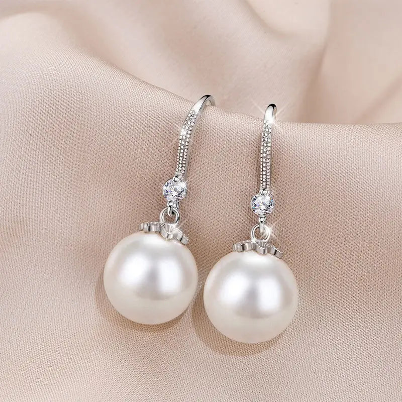 Exquisite Simple Big Clear Pearl Earrings Simple Round White Pearl Earrings Jewelry Classic Earrings for Women Elegant Gifts