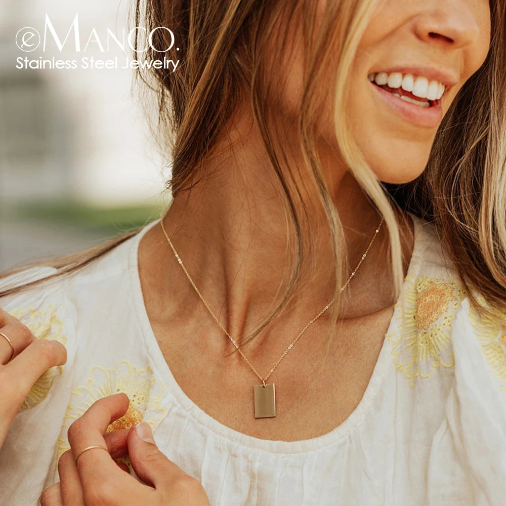Initial Custom Nameplate Necklace Collier Engraved Square Pendant Necklace Minimalist 14k Gold Jewelry Wholesale Chain Choker