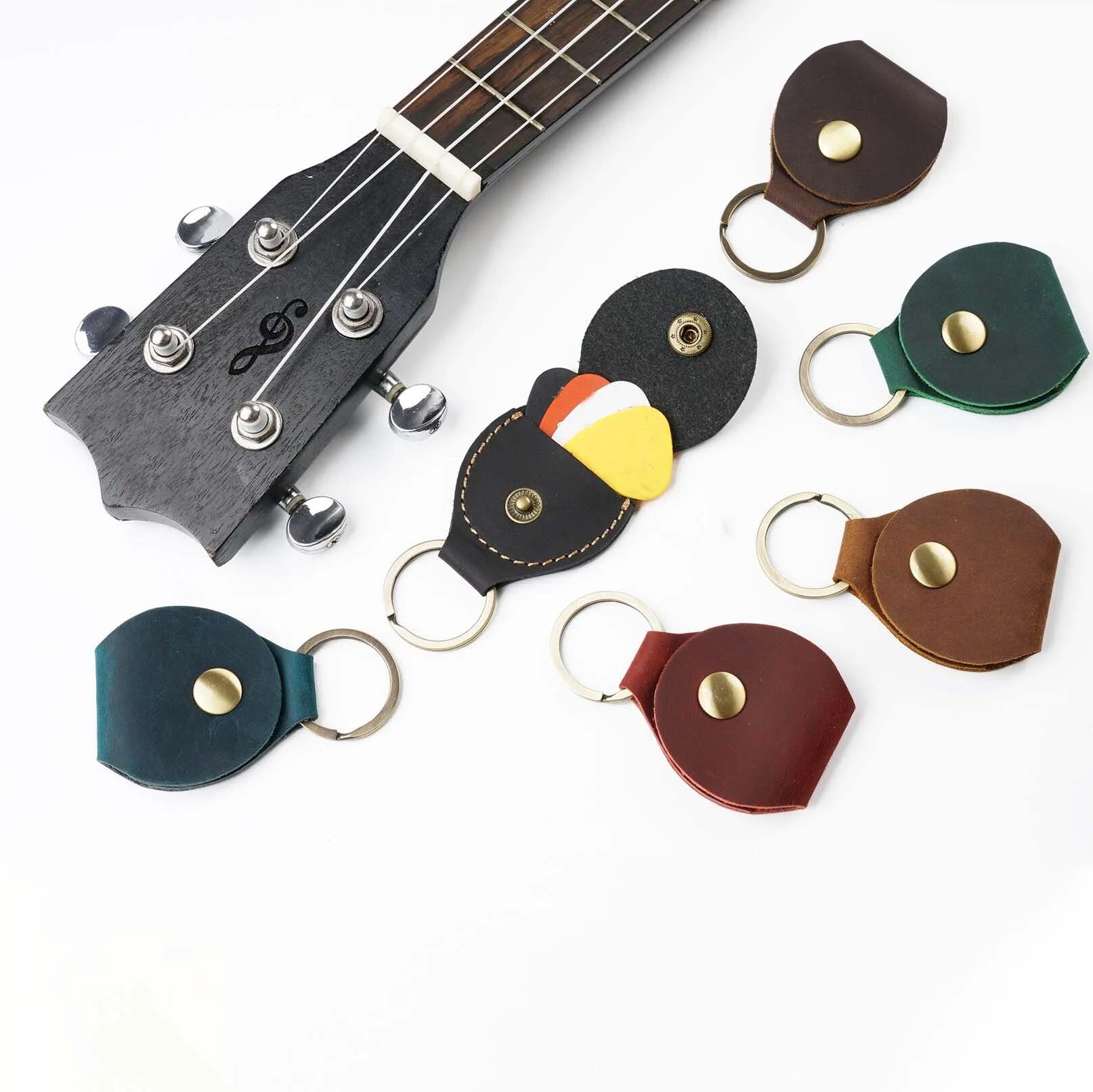 Quick Shipping Genuine Leather Guitar Picks Case Portable Guitar Pick Holder Keychain Case Gift for Him Guitar Lover