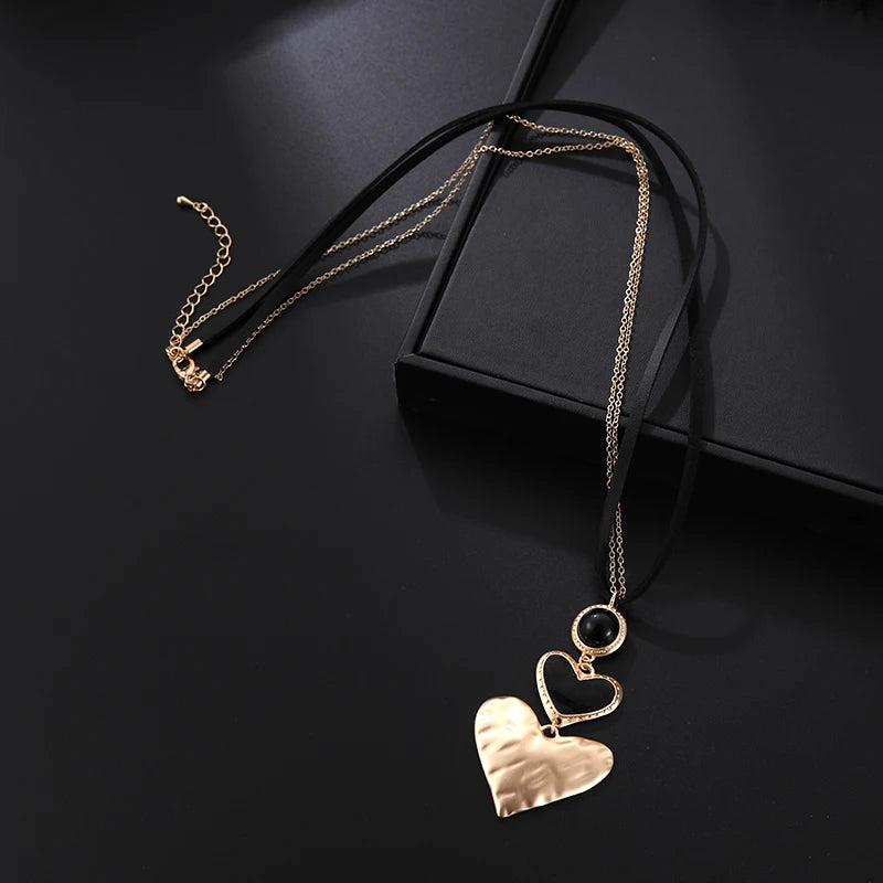 TongLing Handmade Fashion Heart Shape Pendant Necklace Women's Retro Gold Zinc Alloy Adjustable Sweater Necklace