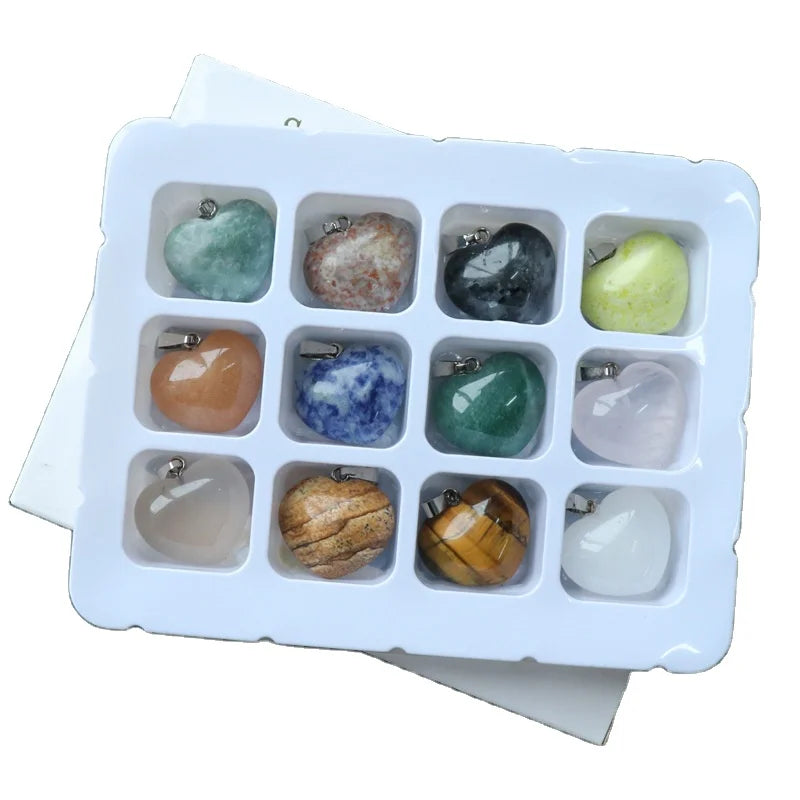 Huiying Natural crystal semi-precious stone healing crystals engrave cute small heart shape necklace Pendant Set jewelry