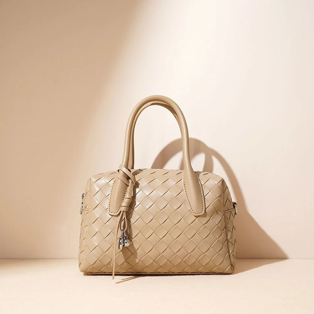 Luxury Cowhide Woven Leather Crossbody Handbag for Women Zip Closure New Style Fashionable Commuter Bag for Spring Summer Winter