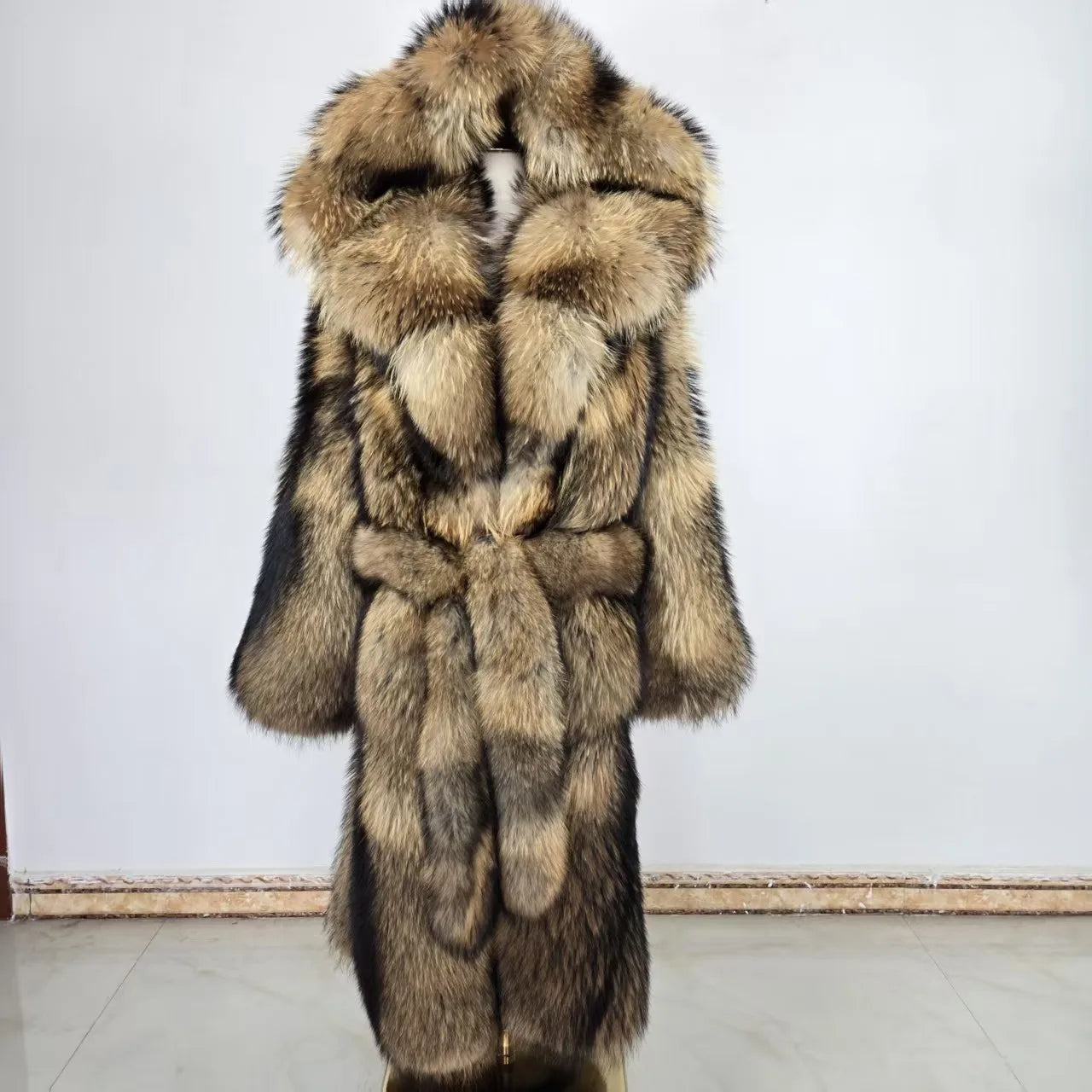 HX8808Winter Warm Real Fox Fur Coats Women High Quality Outerwear Genuine Fur Jacket Overcoat