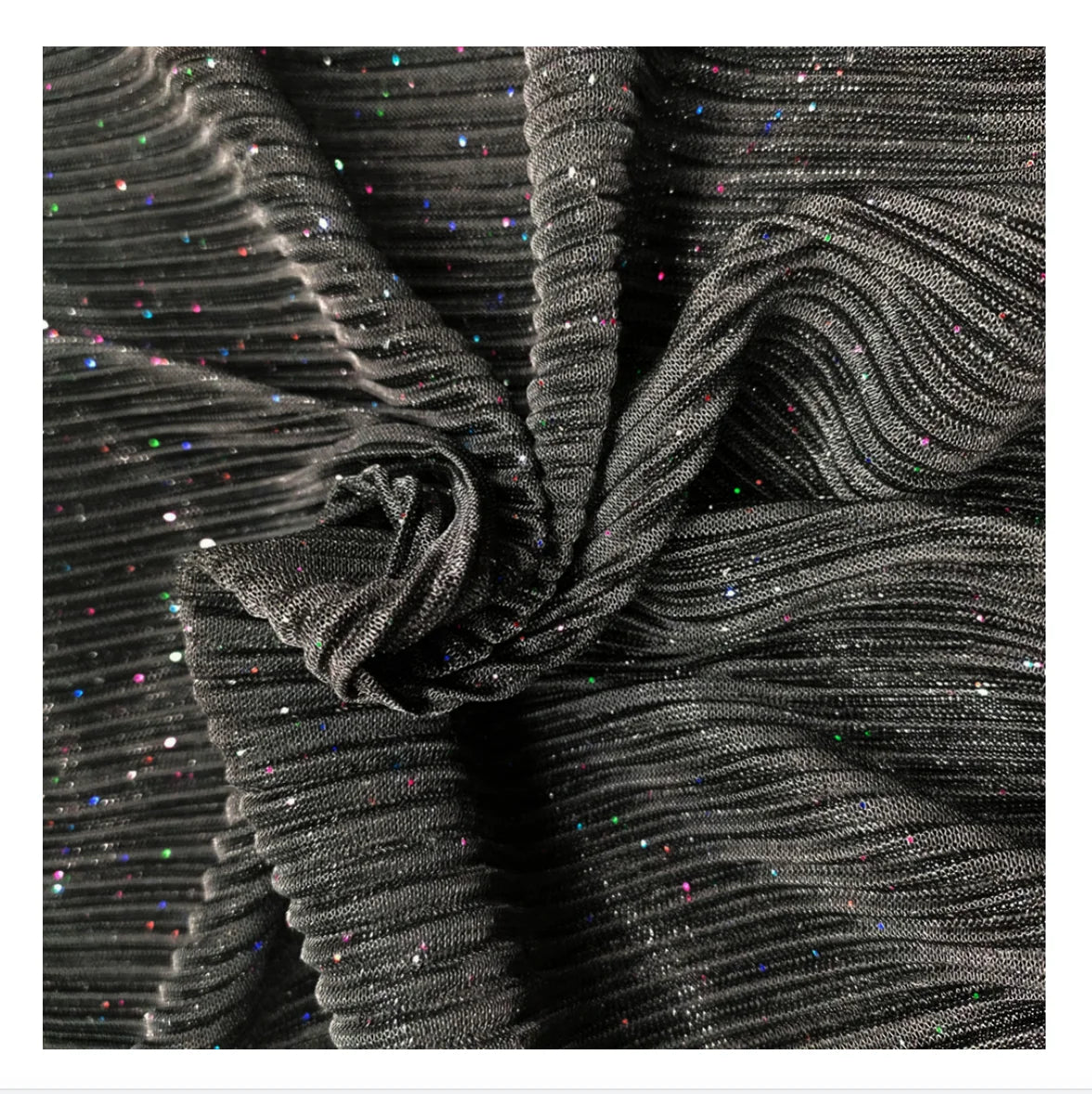 New Design Crepe Suzette Sequence Pleated Cey 3D Iridescent Lurex Polyester Black Glitter Lurex Net Fabric