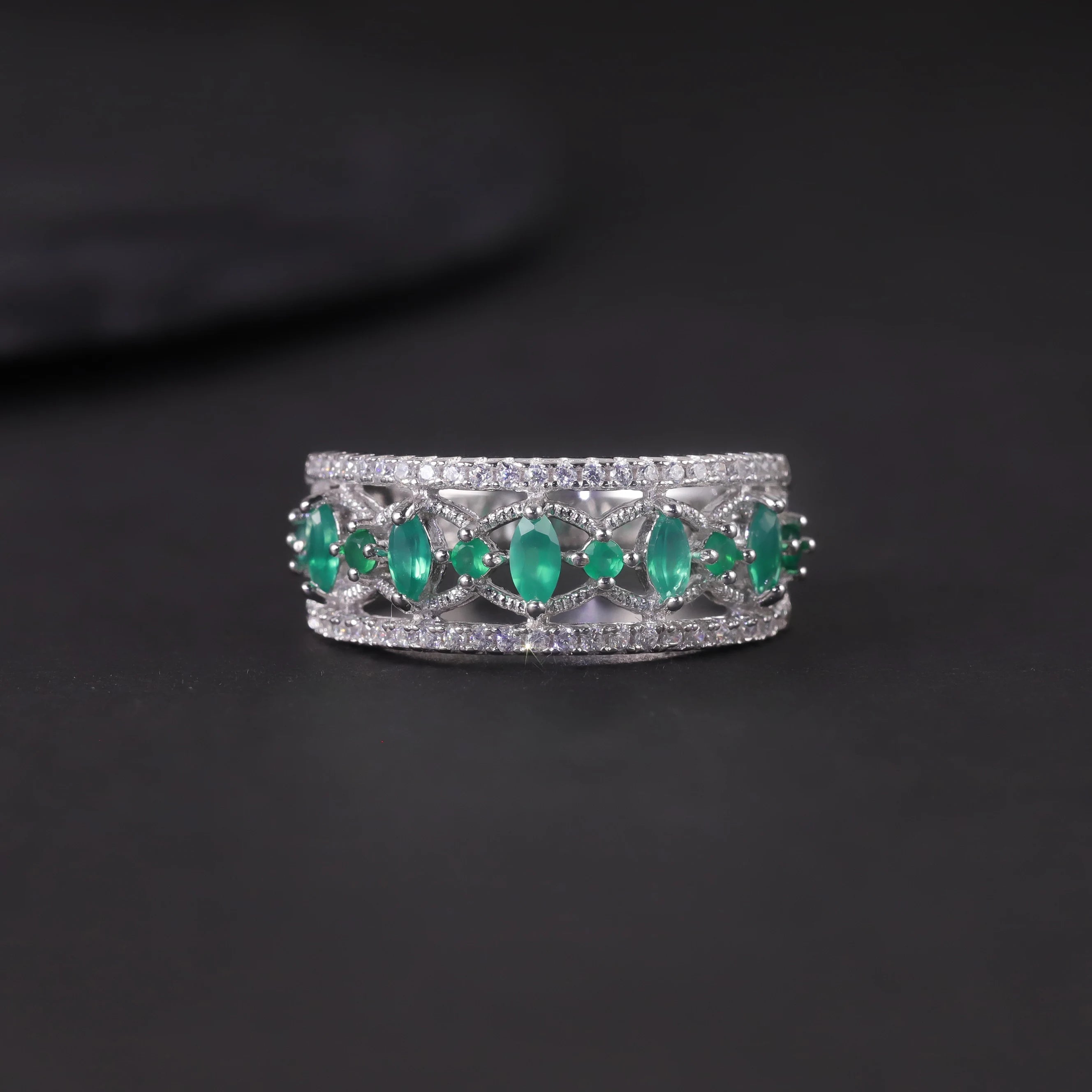 W0383 Abiding Green Gemstone Ring Wholesale Agate Modern New Design Jewelry Custom 925 Sterling Silver Women's Ring