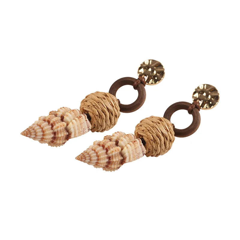 Wholesale Bohemia Handmade Natural Shell Conch Straw-woven Earrings