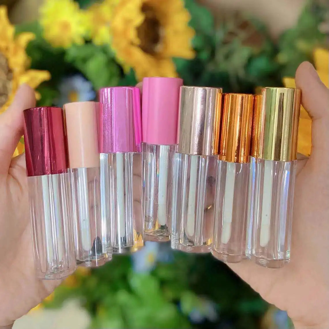 5ml Custom Logo Plastic Clear Heart Shaped Lip Gloss Tubes with Screen Printing Cute Packaging and Wands