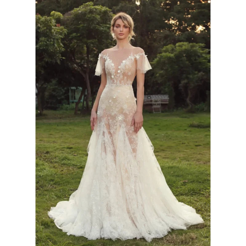 15321# Exquisite V-neck Wedding Dress Bridal Dresses Elegant Sweep Train Illusion Appliques Pearls Lace Backless Bridal Gown