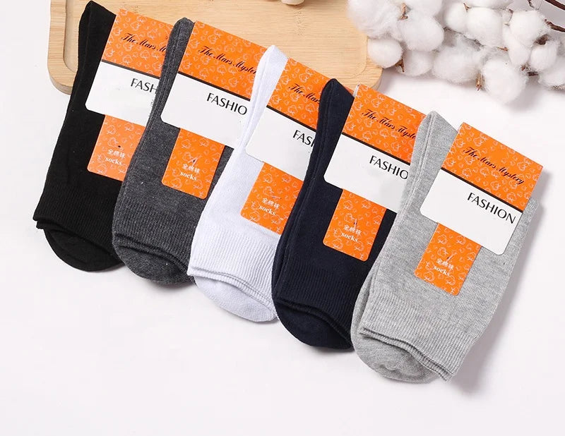 Wholesale Classic Plain White Black Socks Anti-Foul Cotton Business Office Dress Crew Socks for Men
